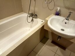 231TR Service Apartments by iHost