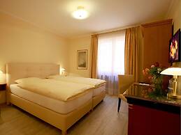 Hotel Garni Golf