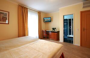 Hotel Garni Golf