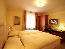 Hotel Garni Golf