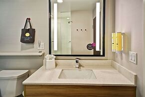 Tru by Hilton Fort Wayne, IN