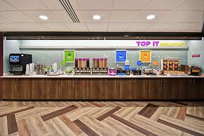 Tru by Hilton Fort Wayne, IN