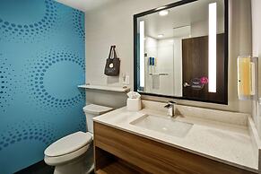 Tru by Hilton Fort Wayne, IN