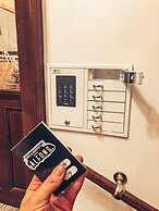 Alfons Boutique Hotel