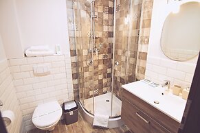 Fleurs de Temps Apartments