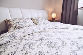 Fleurs de Temps Apartments