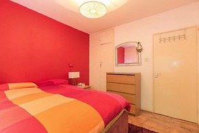 Eson2 - Chancery Lane Hideaway