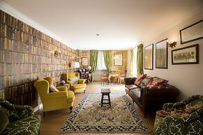 Solar Sampaio E Melo