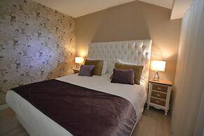 Solar Sampaio E Melo