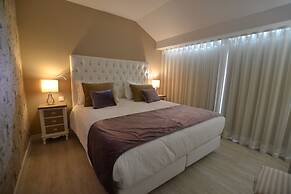 Solar Sampaio E Melo