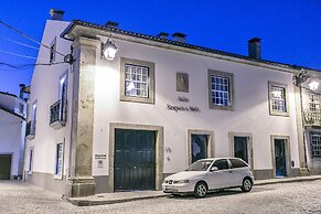 Solar Sampaio E Melo