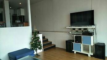 White House Mountian Beach Resort