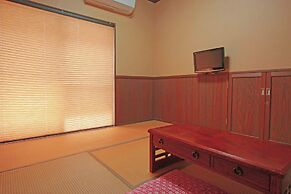 Family Ryokan Kawakyu with Showa Retro, Private Hot Spring