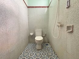 Krisna Bungalows & Restaurant