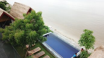 Krisna Bungalows & Restaurant