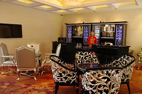 Imperial Palace Hotel