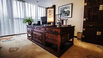 Imperial Palace Hotel