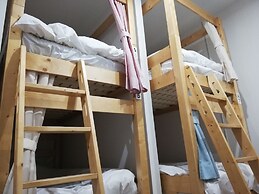 Locanda Kyoto Shijo Omiya - Hostel