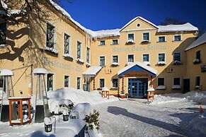 Buntes Haus Seiffen - Hotel Erbgericht