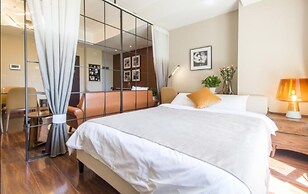 Home to Advanced Service Apartment New Country Exhibition Shop(Chinese