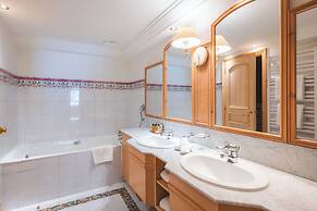 Hotel Carlina Courchevel