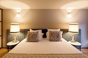 Condes de Azevedo Palace