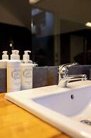 Condes de Azevedo Palace