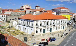 Condes de Azevedo Palace