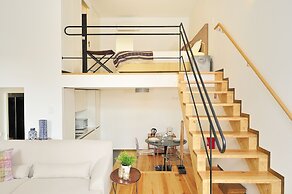 Condes de Azevedo Palace