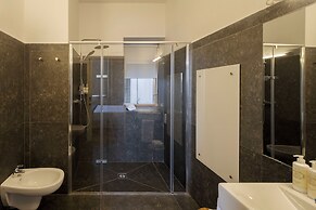 Condes de Azevedo Palace