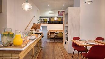 Condes de Azevedo Palace