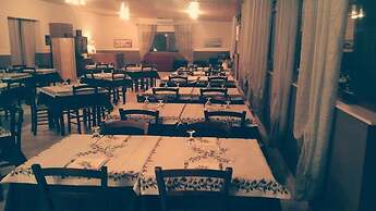 Agriturismo Fontana la Pietra