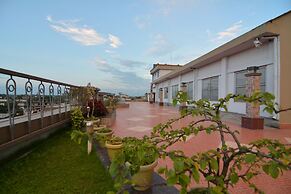 Hotel Royal Highness