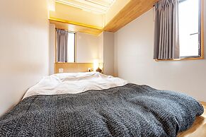 Plat Hostel Keikyu Asakusa Station