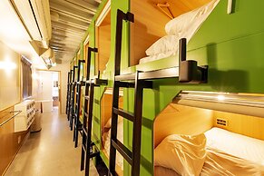 Plat Hostel Keikyu Asakusa Station