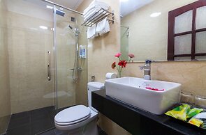 Hanoi Elpis Hotel