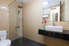 Hanoi Elpis Hotel