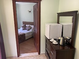 Sarikonaklar Garden Village