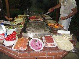 Sarikonaklar Garden Village