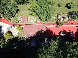 Sarikonaklar Garden Village