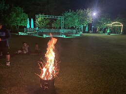 Sarikonaklar Garden Village