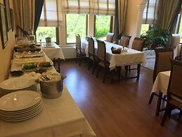 Sarikonaklar Garden Village