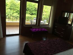 Sarikonaklar Garden Village