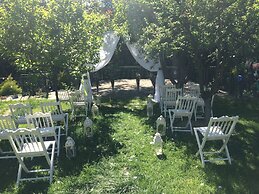 Sarikonaklar Garden Village