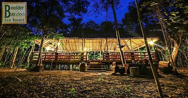 Boulder Bay Eco Resort - Nga Khin Nyo Gyee Island