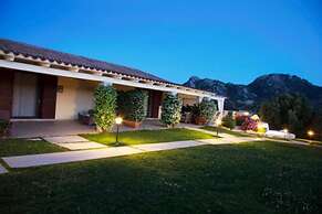 Cento Ulivi Hotel - B&B