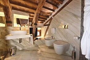 Santa Croce Boutique Hotel