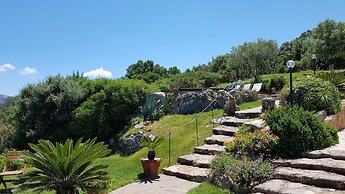 Dolce Luna Bed and Breakfast