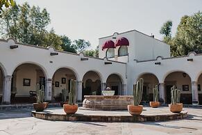 Meson Real de la Plata