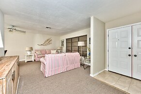 Rovigo Vacation Rental: Spacious Retreat with Panoramic Lake Views in 